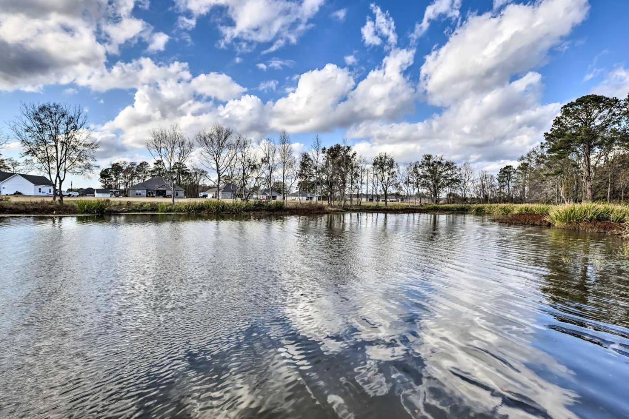 Lakefront Wetumpka Escape With Furnished Deck! Bagian luar foto