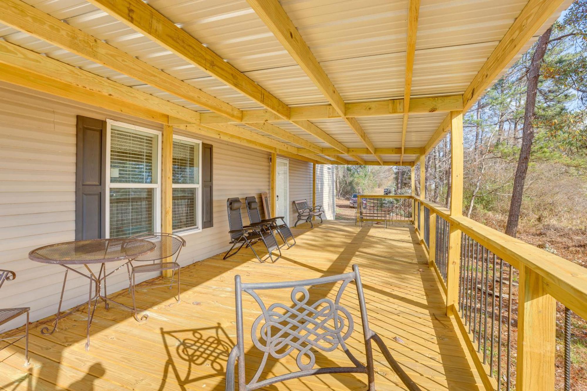 Lakefront Wetumpka Escape With Furnished Deck! Bagian luar foto