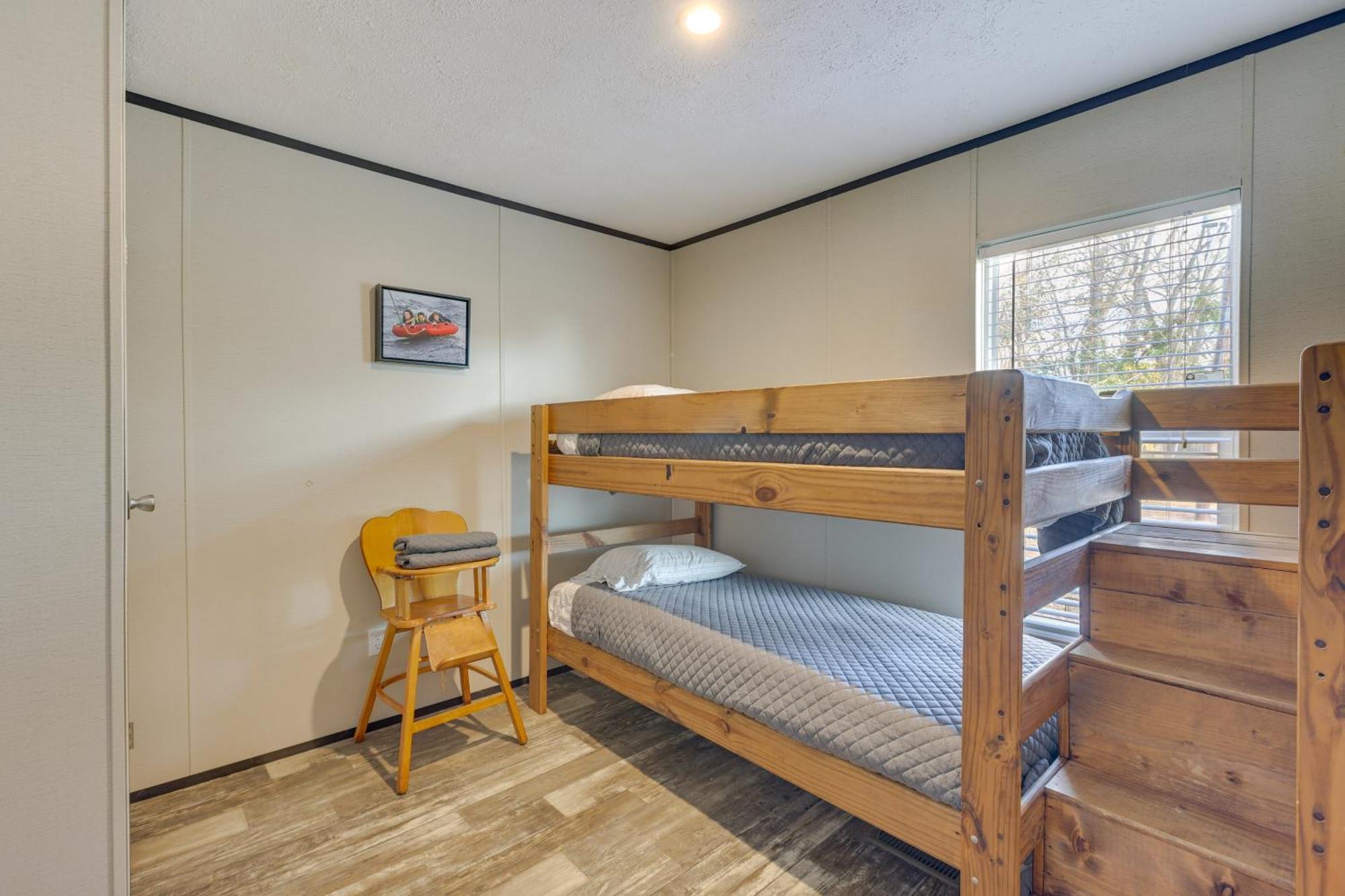 Lakefront Wetumpka Escape With Furnished Deck! Bagian luar foto